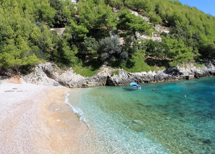Secluded Fisherman's Cove Bratinja Luka, Korcula - 12764 度假居 Zrnovo