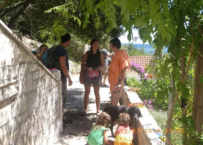 Secluded Fisherman's Cove Bratinja Luka, Korcula - 12764 度假居