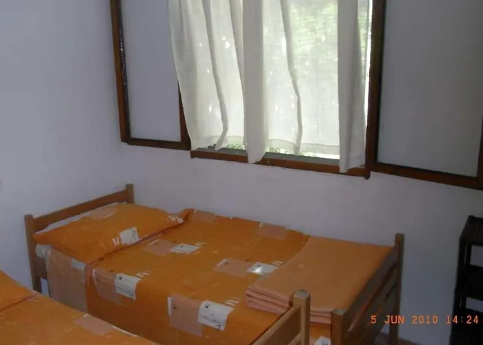 Secluded Fisherman's Cove Bratinja Luka, Korcula - 12764 度假居 *