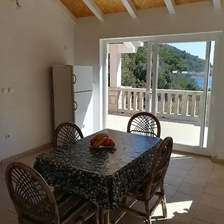 Secluded Fisherman's Cove Bratinja Luka, Korcula - 12764 * Zrnovo